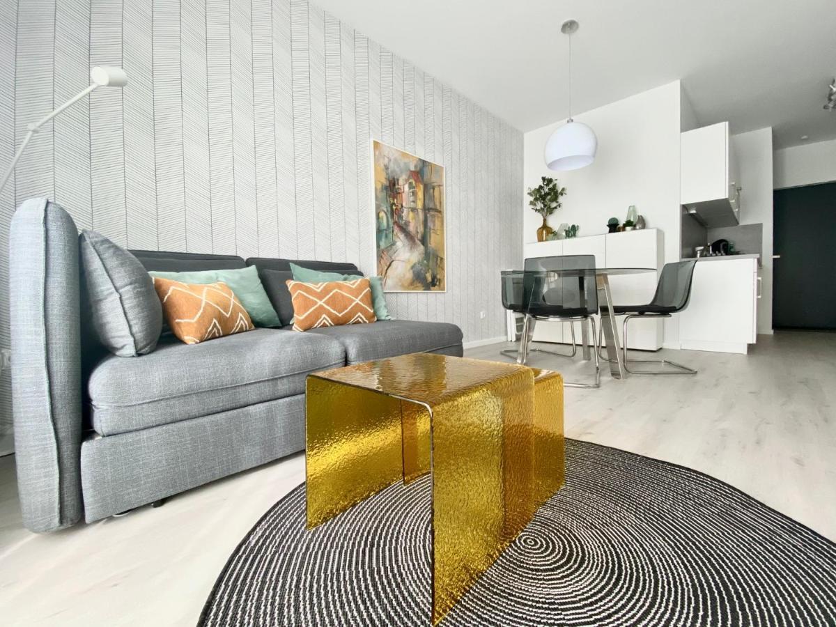 Modernes Apartment, Terrasse Und Garten Am Lilienthalpark Im Suedwesten Berlins Buitenkant foto